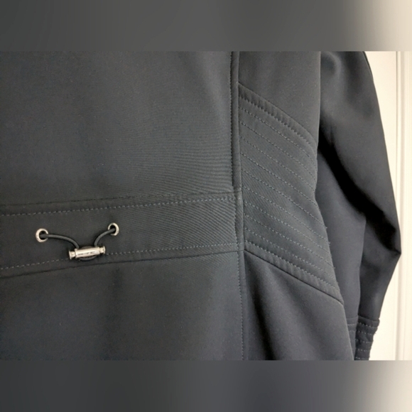 London Fog. Rain Jacket. Navy. Small - Picture 11 of 16